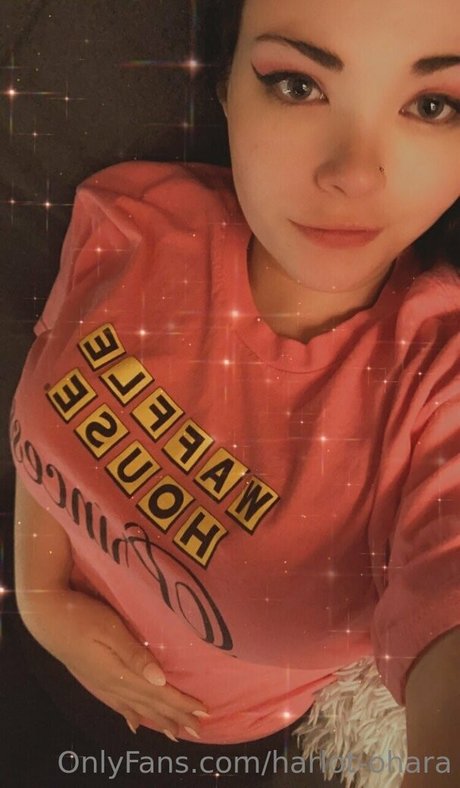 Foto di nudo di fuga di OnlyFans di Harlotohara