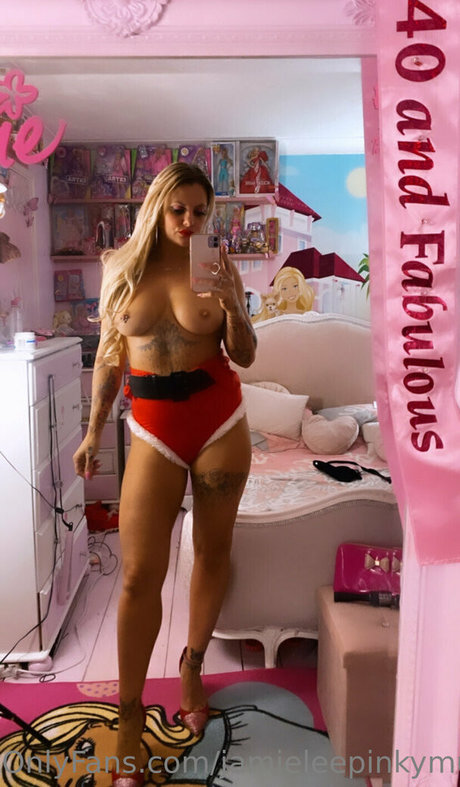 Nagie wyciekłe zdjęcie OnlyFans od Jamieleepinkymummy