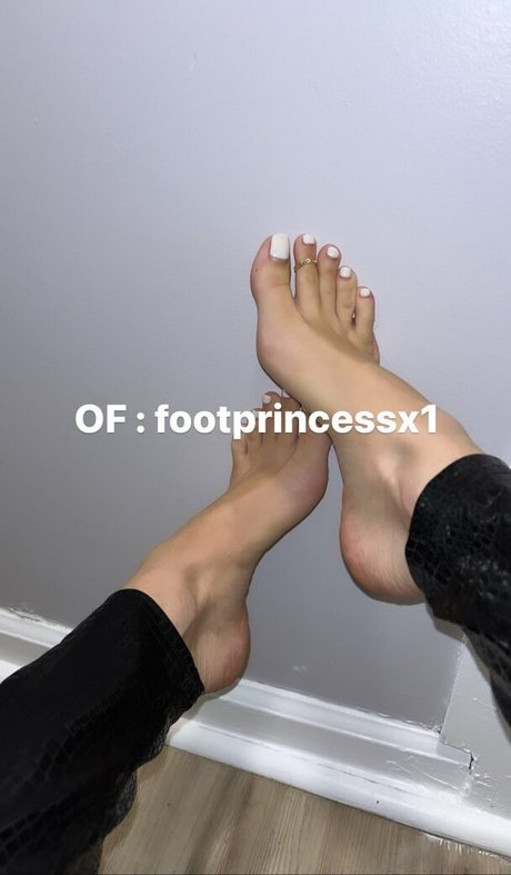 Alaston vuotanut OnlyFans-kuva Therealraneesax