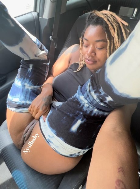 Nysibaby OnlyFans 유출 누드 사진