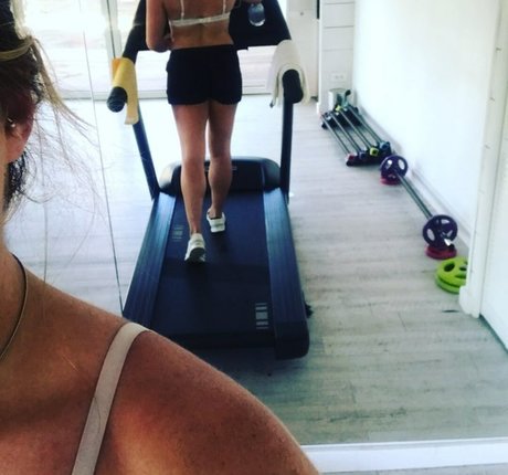 Gym_Bunny_x bunnyxhazed Nude OnlyFans Leaks Photos - NudeFapGirls